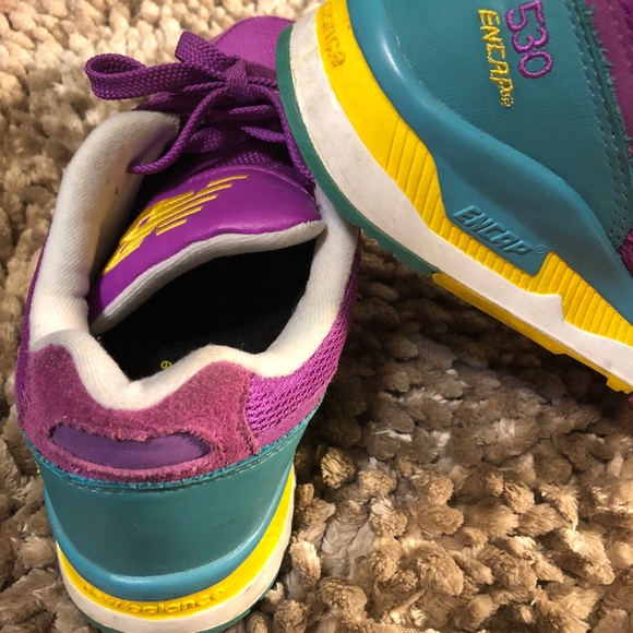 New Balance Shoes - Picture 3 of 5